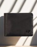 Men Genuine Leather Bi-Fold Wallet