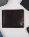Men Bi-Folds Wallet