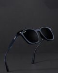 resist_eyewear_black_uv_protected_wayfarers_with_full-rim_frame.jpg