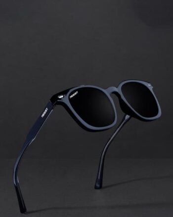 UV Protected Wayfarers with Full-Rim Frame
