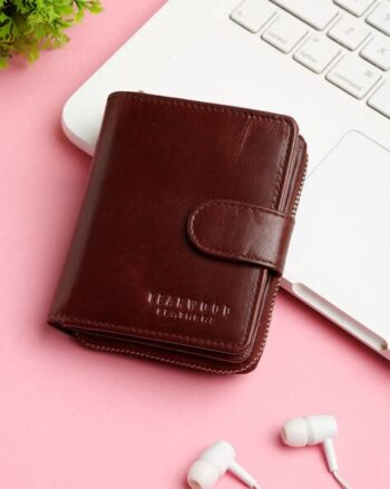 Bi-Fold Wallet with Signature Branding