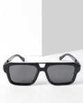 voyage_black_lh095_men_uv-protected_wayfarer_sunglasses.jpg